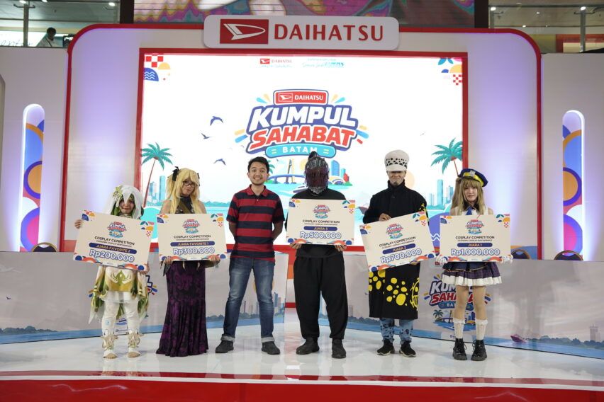 Para Pemenang Cosplay Competition Hari Kedua DKS Batam 2026. 