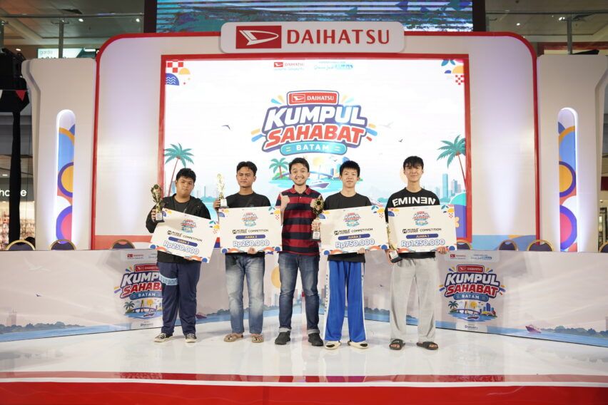 Para Pemenang e-Sport Competition Daihatsu Kumpul Sahabat Batam 2026. 