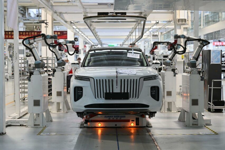 Fasilitas pabrik pembuatan Hongqi di Changcun, Cina. 