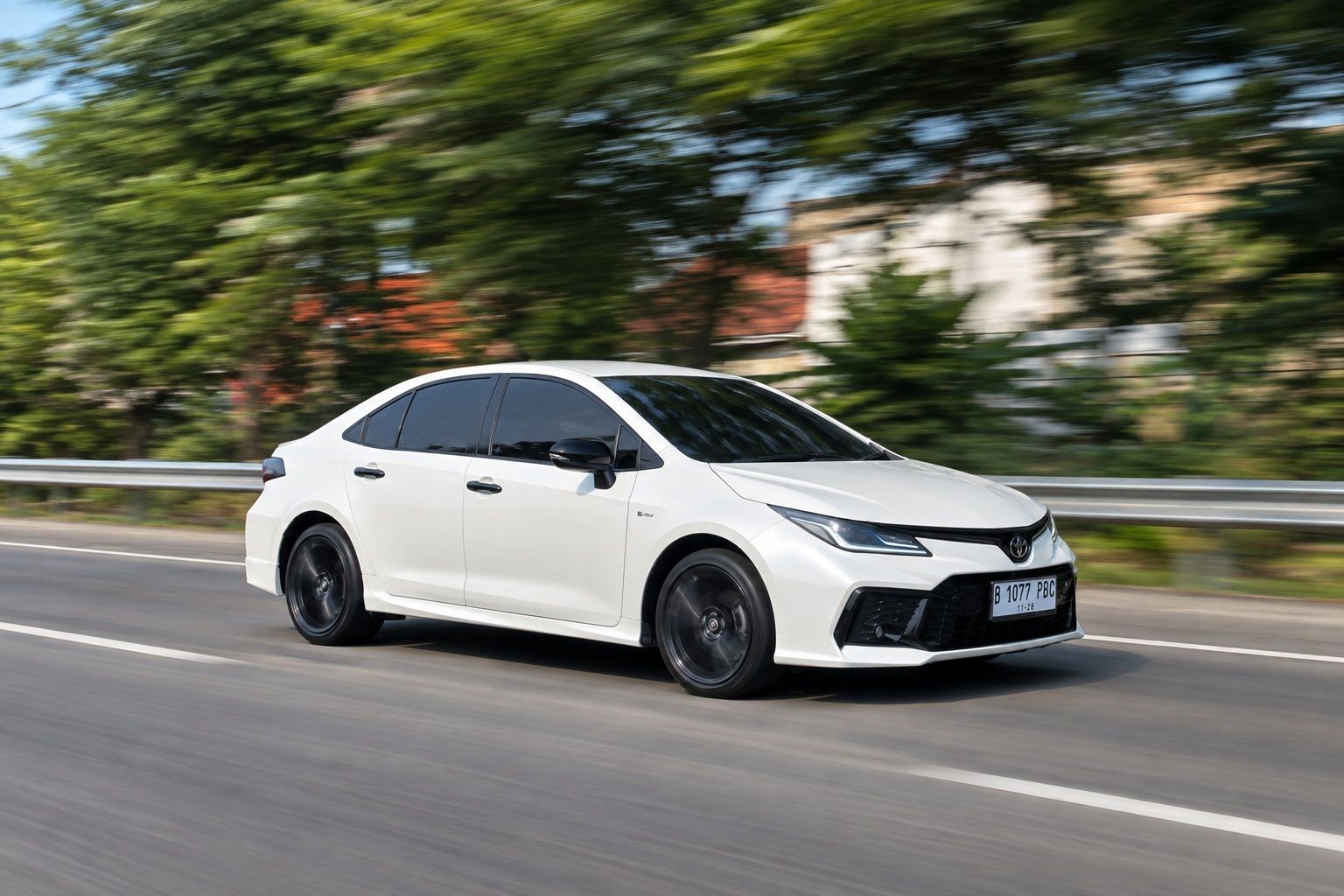 Toyota Corolla Altis Hybrid EV GR-S 2026.
