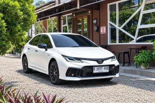 Mobil Dicuri Bisa Dilacak dari HP, Kenali Fitur T Intouch di Toyota Corolla Altis HEV