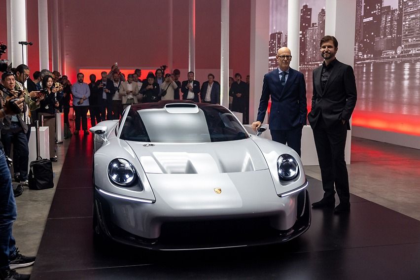 Porsche Mision S