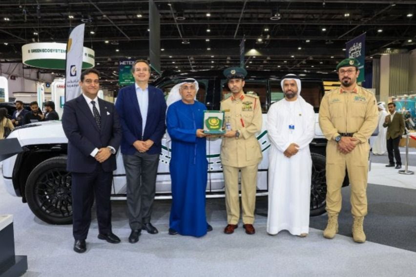 Yangwang U8 Dubai Police